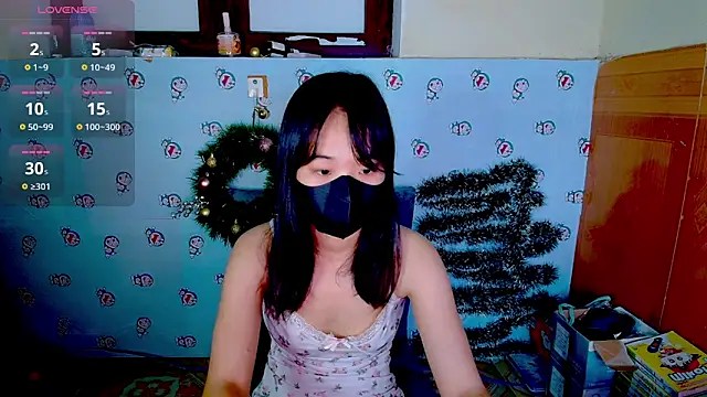   Saphia   online show from December 3, 12:35 am