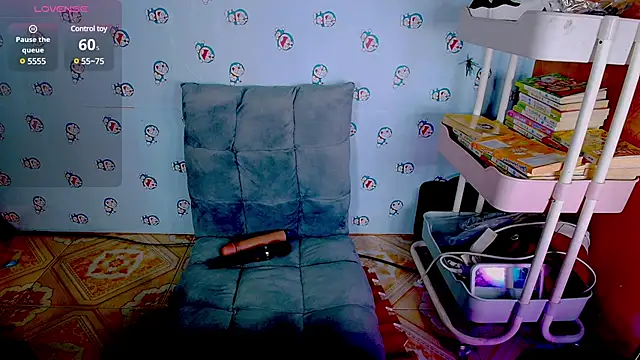   Saphia   online show from March 7, 2:56 pm