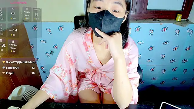   Saphia   online show from November 6, 4:41 pm