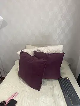 Snapshot of dayis_butera chatting on May 26, 12:34 pm dayis butera online show from May 26, 12:34 pm