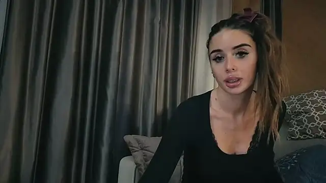 your bunnygirl online show from November 15, 4:47 pm