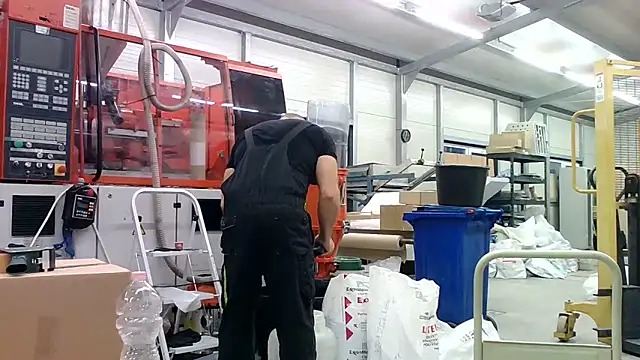 Boomerhun online show from December 5, 6:00 am