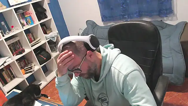 ravingr4d4 online show from March 23, 11:09 pm