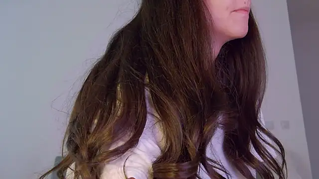 LilyRoselyn online show from September 12, 5:07 am