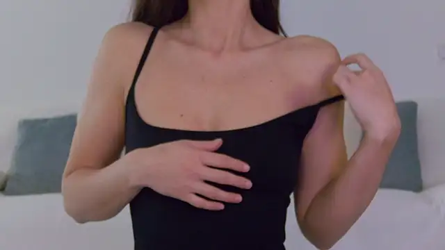 LilyRoselyn online show from September 19, 6:26 am