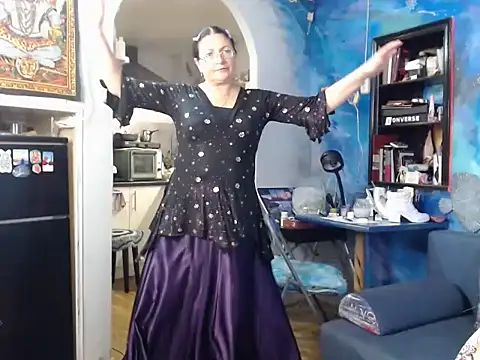 Helen1974 online show from December 17, 8:21 pm