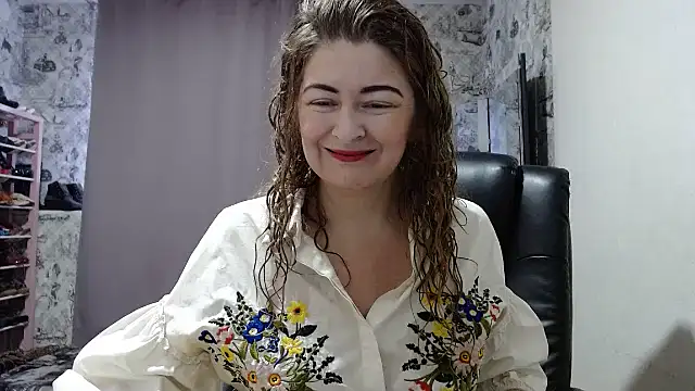 Helen1974 online show from January 19, 8:18 am