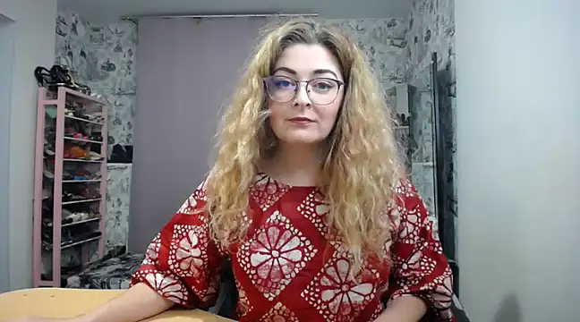 Helen1974 online show from February 12, 1:09 am