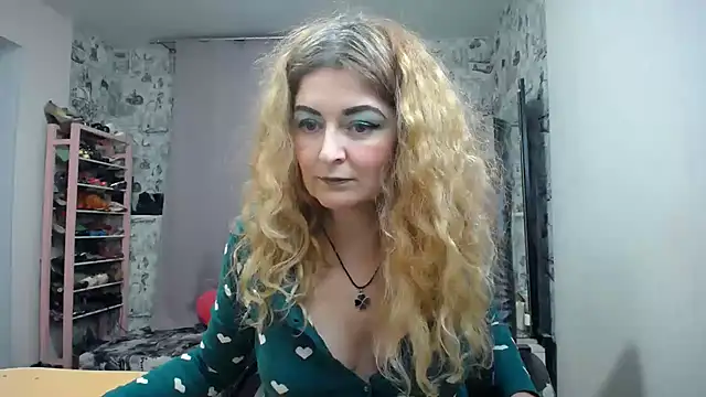 Helen1974 online show from March 18, 12:38 am