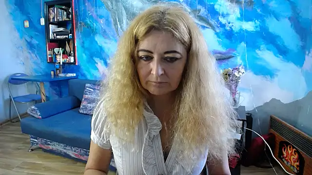 Helen1974 online show from September 21, 10:17 am