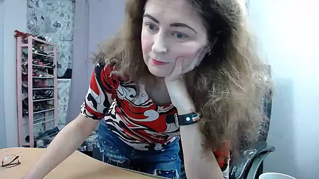 Helen1974 online show from March 31, 2:13 am