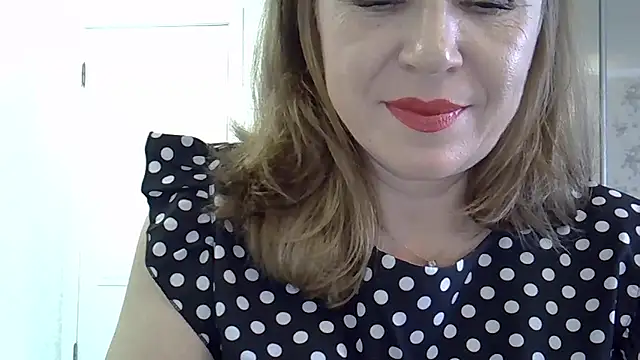 Alexandra-Rosee online show from December 2, 6:41 am