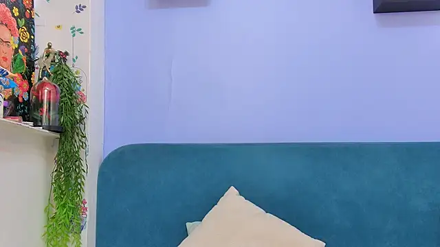 Snapshot of moon_cake chatting on October 21, 4:57 am moon cake online show from October 21, 4:57 am