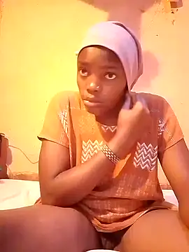 cute naimah online show from November 2, 9:55 am