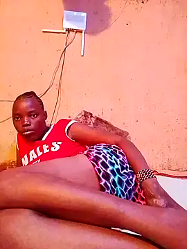 cute naimah online show from February 12, 12:00 pm