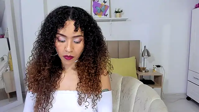 Zoe Gruber online show from June 2, 11:51 pm