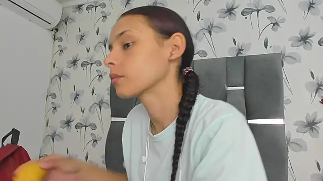 Ehotloveaxxx online show from September 19, 1:01 pm