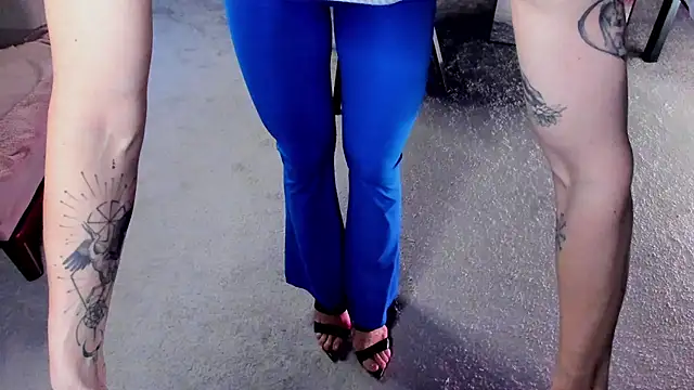 Dorothy Meyer online show from January 14, 2:28 am