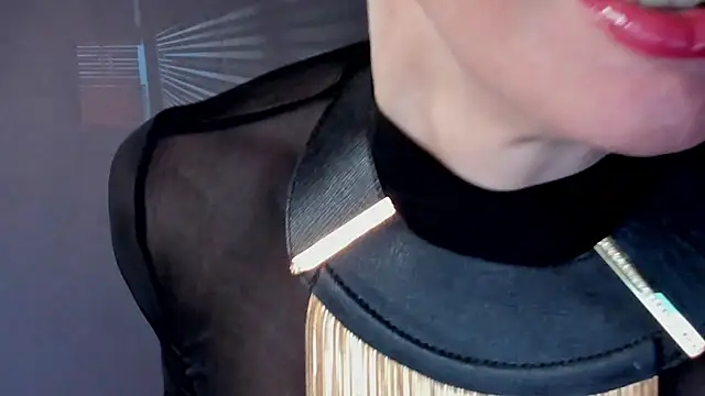 Dorothy Meyer online show from January 14, 9:20 pm