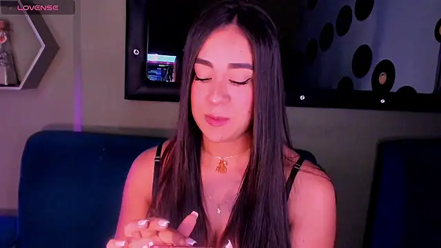 Snapshot of Sussy_Bell01 chatting on January 31, 8:33 pm Sussy Bell01 online show from January 31, 8:33 pm