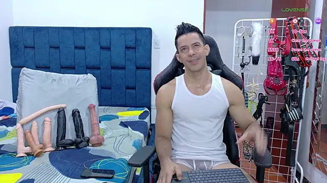 JoseRumbero26 online show from February 9, 11:47 am