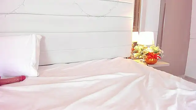 Lilly 2809  online show from October 7, 5:04 am