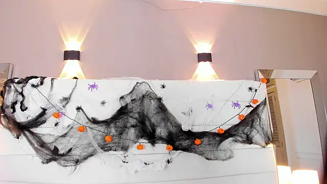 Lilly 2809  online show from October 31, 4:24 am