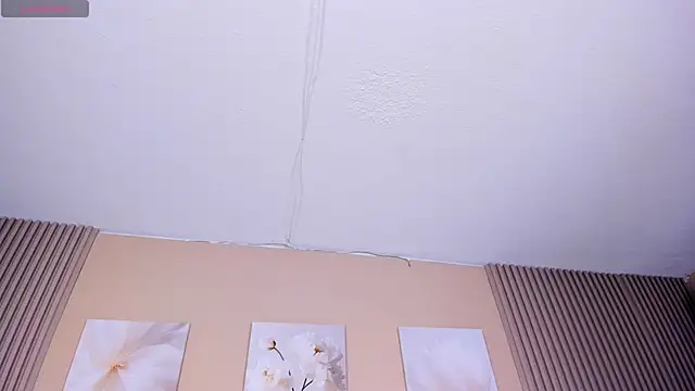 Lilly 2809  online show from April 11, 4:39 am