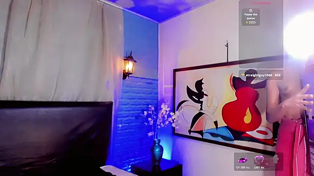 Snapshot of _ChanellR_ chatting on June 2, 11:01 am ChanellR online show from June 2, 11:01 am