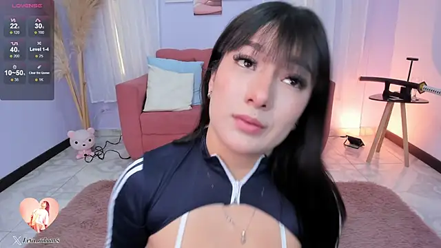 Snapshot of LexaAdams chatting on November 11, 12:05 pm LexaAdams online show from November 11, 12:05 pm