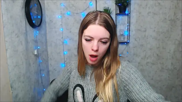 AliceFlirtt  online show from December 27, 10:34 am