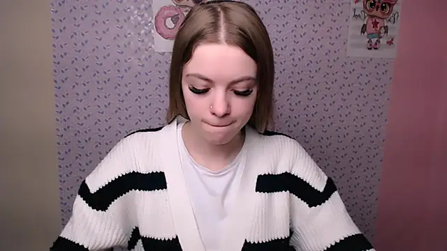 AliceFlirtt  online show from January 6, 12:13 pm