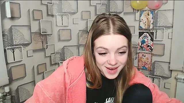 AliceFlirtt  online show from February 15, 10:55 am