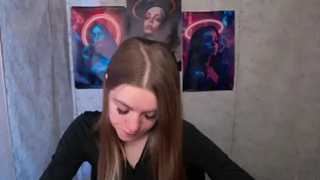 AliceFlirtt  online show from December 4, 11:19 am