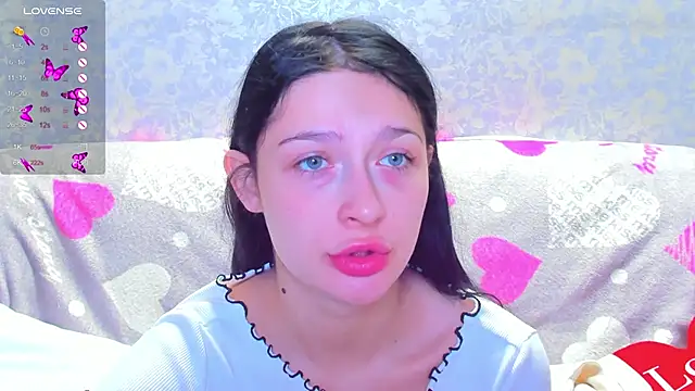 Vanessa Florence online show from November 9, 1:37 am