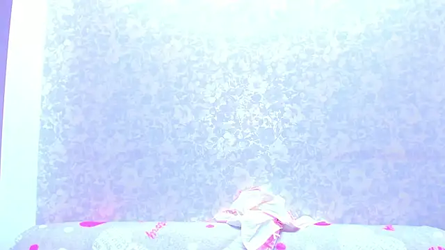 Vanessa Florence online show from April 17, 1:19 am