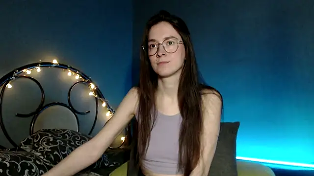 Snapshot of wow__kelly chatting on March 17, 4:01 pm wow kelly online show from March 17, 4:01 pm