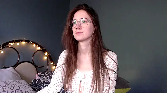 Snapshot of wow__kelly chatting on September 16, 1:01 pm wow kelly online show from September 16, 1:01 pm