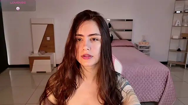 Snapshot of AllisonPalmer chatting on October 1, 12:44 pm AllisonPalmer online show from October 1, 12:44 pm