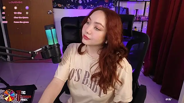 LilyVelvett online show from February 4, 4:26 am