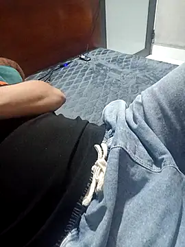 Snapshot of Vvvvvieett chatting on February 5, 12:54 pm Vvvvvieett online show from February 5, 12:54 pm