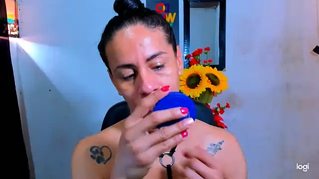 juanblakbigcock online show from February 12, 2:56 pm