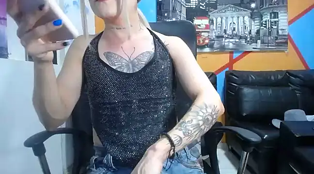 Heidy Sumers online show from February 22, 8:42 pm