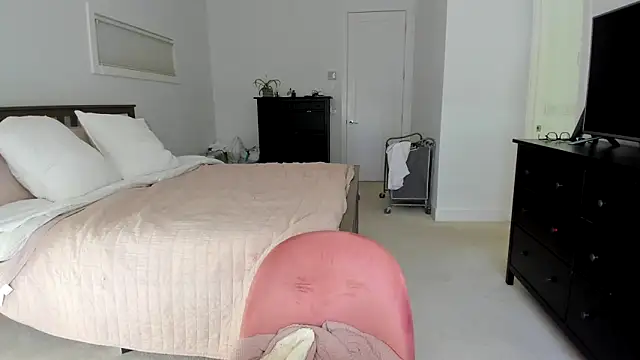 Kymmmy online show from January 25, 9:46 pm