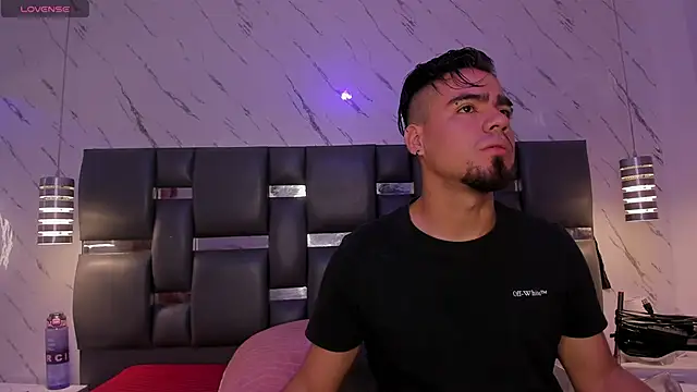 PittAndLunaa online show from April 14, 12:22 pm