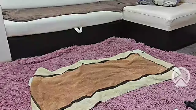 Snapshot of andy_candy_ chatting on January 24, 11:34 pm andy candy  online show from January 24, 11:34 pm