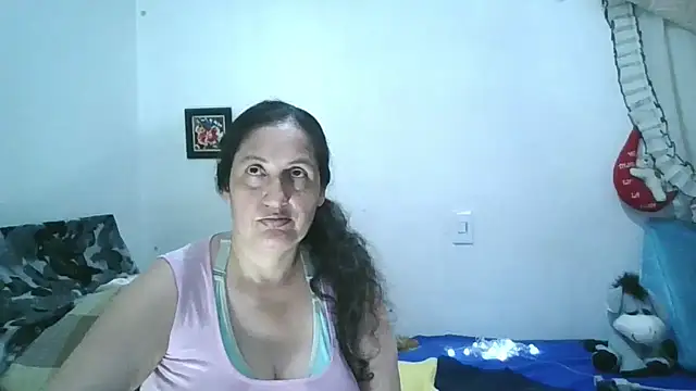 Snapshot of ximenajimenez chatting on March 5, 11:01 pm ximenajimenez online show from March 5, 11:01 pm