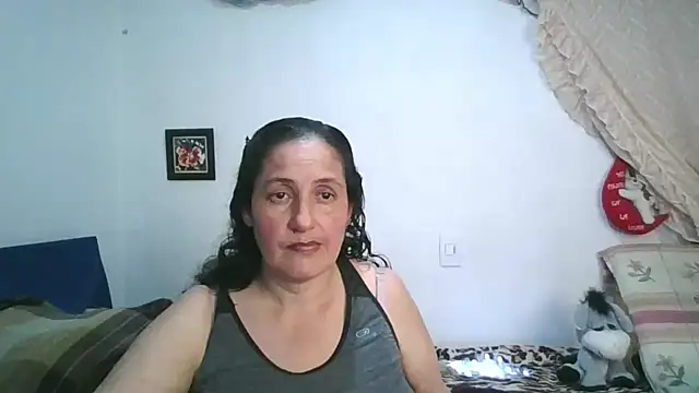 Snapshot of ximenajimenez chatting on April 3, 11:14 pm ximenajimenez online show from April 3, 11:14 pm