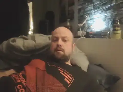 Prehistorixxx2686 online show from January 18, 11:22 pm