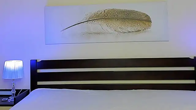 Snapshot of Milly_Hottt chatting on October 30, 2:18 pm Milly Hottt online show from October 30, 2:18 pm